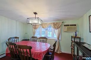 1429 Washington Ave, Pompton Lakes, NJ 07442 - Photo 6