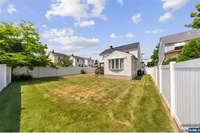 65 Park Avenue, North Arlington, NJ 07031 - Photo 10