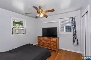 409 Farnham Ave, Lodi, NJ 07644 - Photo 30