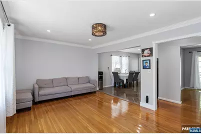 409 Farnham Avenue, Lodi, NJ 07644 - Photo 14