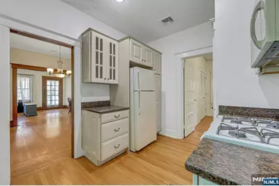 122 Washington Avenue, New Milford, NJ 07646 - Photo 10