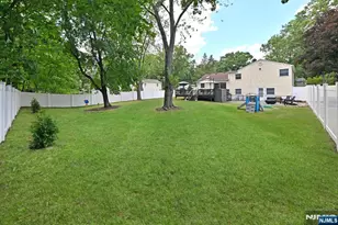 621 Stanley Pl, River Vale Township, NJ 07675 - Photo 22