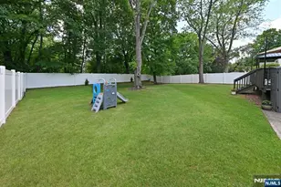 621 Stanley Pl, River Vale Township, NJ 07675 - Photo 16