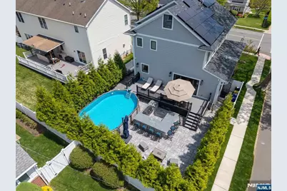 230 Park Avenue, Teaneck Township, NJ 07666 - Photo 4