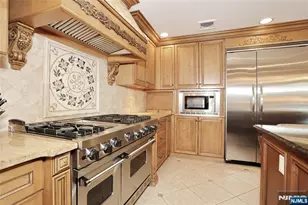 252 Bayberry Ln, Franklin Lakes, NJ 07417 - Photo 18