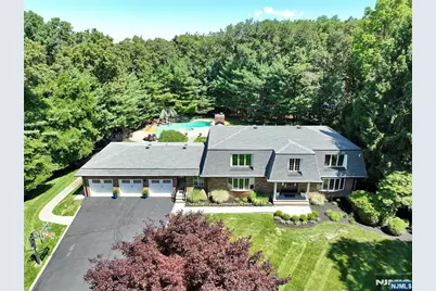 252 Bayberry Lane, Franklin Lakes, NJ 07417 - Photo 38