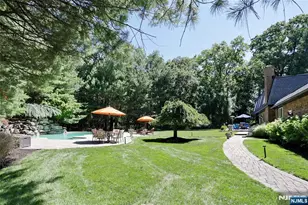 252 Bayberry Ln, Franklin Lakes, NJ 07417 - Photo 34