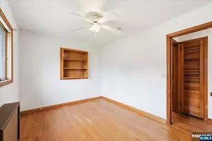 5 Lexington Ave, Wallington, NJ 07057 - Photo 6