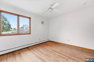 5 Lexington Ave, Wallington, NJ 07057 - Photo 30
