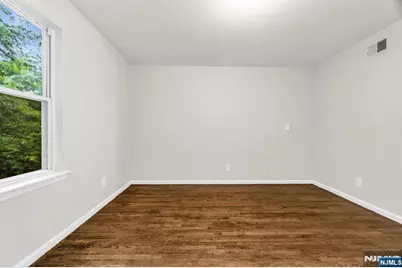 285 6th Street, Newark, NJ 07103 - Photo 22