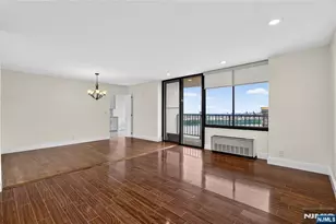 300 Winston Dr C3111, Cliffside Park, NJ 07010 - Photo 8