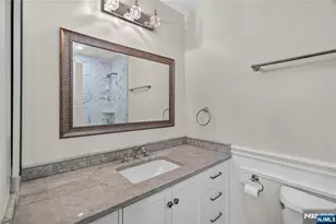300 Winston Dr C3111, Cliffside Park, NJ 07010 - Photo 22