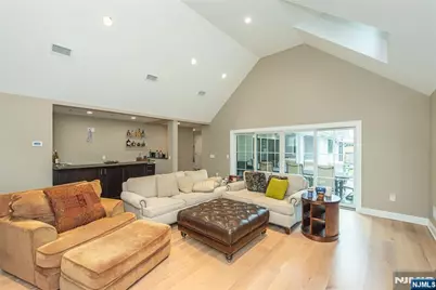 57 Coventry Road, Wayne, NJ 07470 - Photo 18