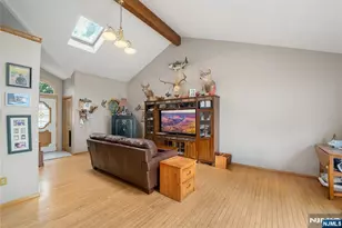 11 Stevenson Pl, Kearny, NJ 07032 - Photo 4