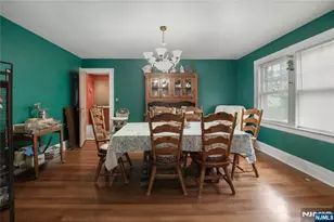 11 Stevenson Pl, Kearny, NJ 07032 - Photo 8