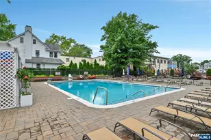 285 Aycrigg Ave 22J, Passaic, NJ 07055 - Photo 4