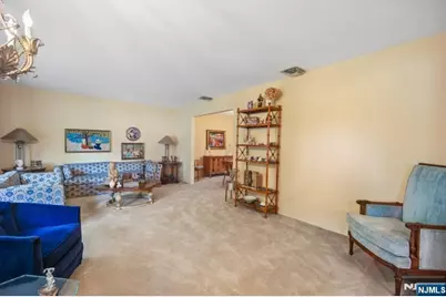 19 Bear Brook Lane, Livingston, NJ 07039 - Photo 6