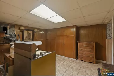 183 Lee Street, Elmwood Park, NJ 07407 - Photo 38