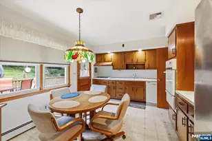 641 Antrim Rd, River Vale Township, NJ 07675 - Photo 10