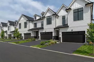 4 Feldman Ct, Paramus, NJ 07652 - Photo 44