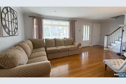 28 Noel Drive, North Arlington, NJ 07031 - Photo 4