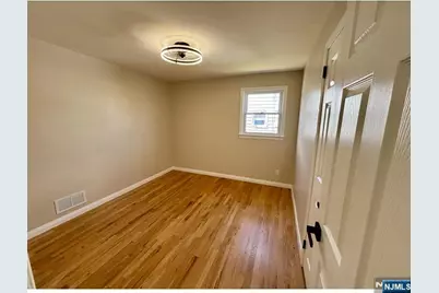 9 Joan Place, Clifton, NJ 07012 - Photo 16