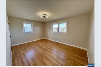 9 Joan Place, Clifton, NJ 07012 - Photo 14