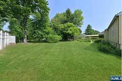173 Walnut Street, Northvale, NJ 07647 - Photo 22