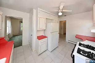 173 Walnut St, Northvale, NJ 07647 - Photo 6