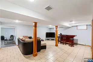17 Kossuth St, Wallington, NJ 07057 - Photo 26