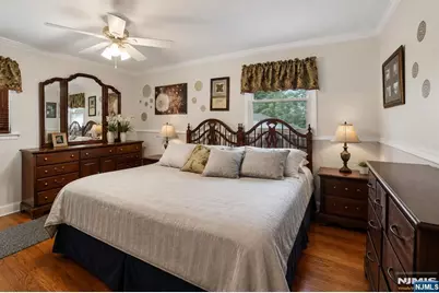 54 Haverhill Avenue, Woodland Park, NJ 07424 - Photo 12