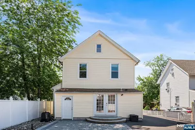 201 Prospect Street, Englewood, NJ 07631 - Photo 28