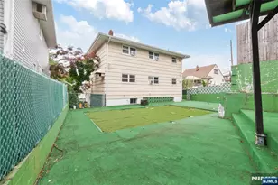 2 Carlen Ct, Fairview, NJ 07022 - Photo 32