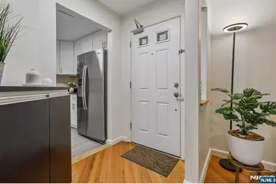 436 Lee Court 4133 #4133, Fort Lee, NJ 07024 - Photo 4
