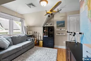129 Claremont Ave 2, Montclair, NJ 07042 - Photo 24