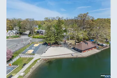 393 Lakeview Avenue, Ringwood, NJ 07456 - Photo 48