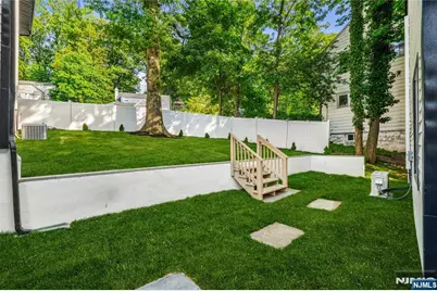 140 Walker Road, West Orange Township, NJ 07052 - Photo 32