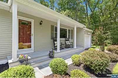 28 Delbrook Road, Parsippany, NJ 07950 - Photo 4