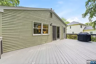 28 Delbrook Rd, Parsippany, NJ 07950 - Photo 34