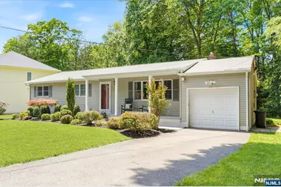 28 Delbrook Road, Parsippany, NJ 07950 - Photo 2