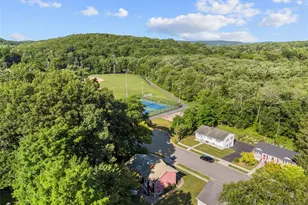 33 Walter Dr, Bloomingdale, NJ 07403 - Photo 48