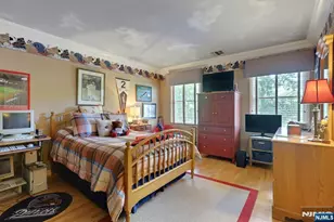 63 Pleasant Ave, Upper Saddle River, NJ 07458 - Photo 28