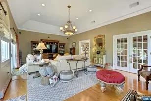 63 Pleasant Ave, Upper Saddle River, NJ 07458 - Photo 22