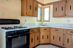 685 Grant Terrace, Teaneck Township, NJ 07666 - Photo 6
