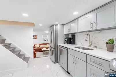 94 Phelps Avenue, Bergenfield, NJ 07621 - Photo 20