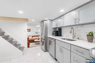 94 Phelps Ave, Bergenfield, NJ 07621 - Photo 20