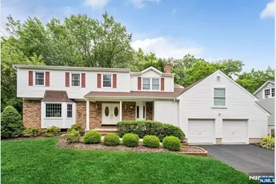 27 Cobblestone Lane, Ramsey, NJ 07446 - Photo 1