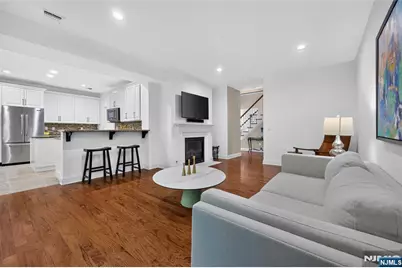 10 Camlet Court 9010 #9010, Roseland, NJ 07068 - Photo 10