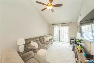 454 Cambridge Dr, Butler, NJ 07405 - Photo 2