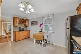 1 Buena Vista Ave, Hawthorne, NJ 07506 - Photo 10